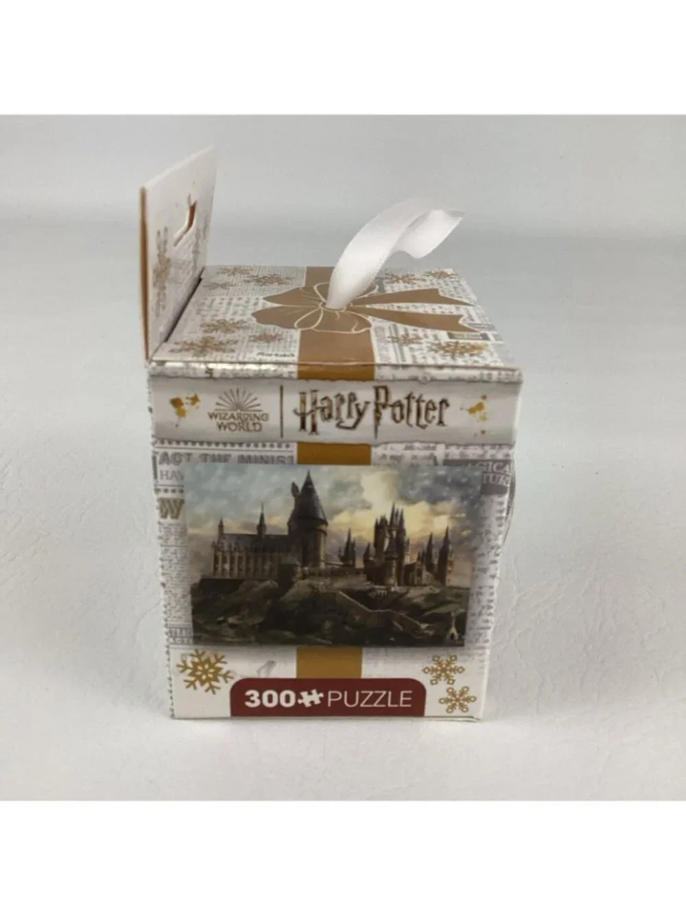 Harry Potter Bundle Hogwarts Ornamennt Puzzle Slytherin Banner Spell Notebook - Picture 12 of 13